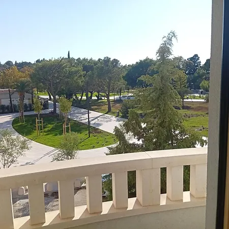 Maris Lux Apartament *
