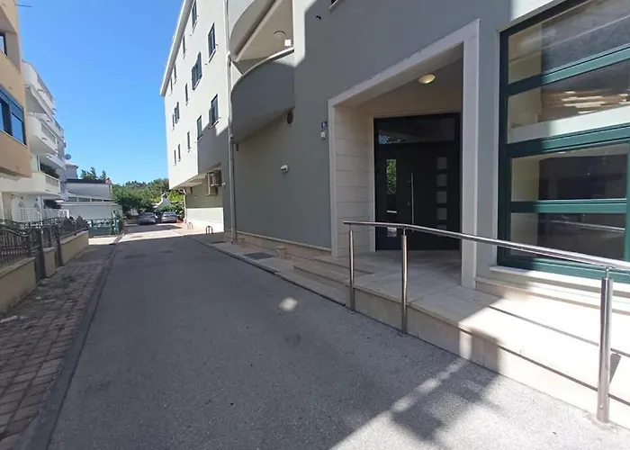 Maris Lux Apartman *