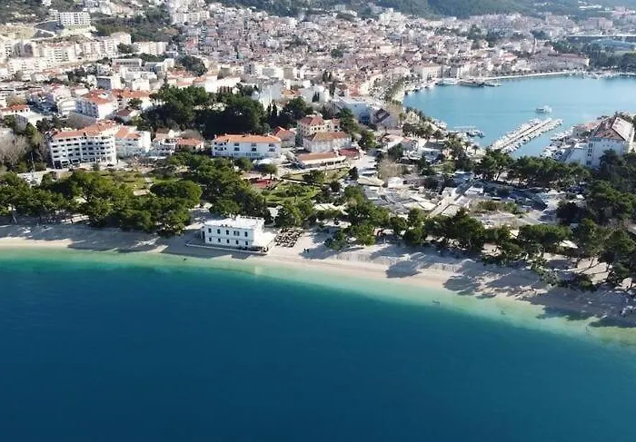 Maris Lux Makarska